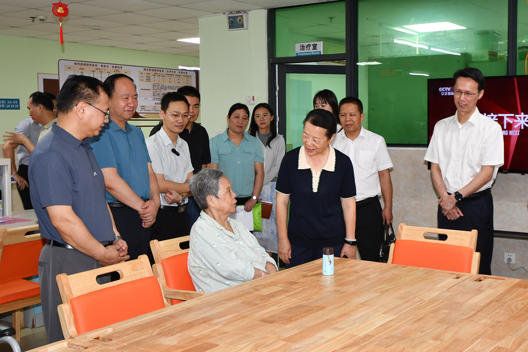市人大常委会组织开展养老服务人才队伍建设情况调研 拓宽培育渠道 提升服务水平