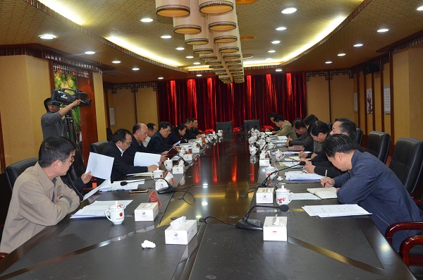 市人大常委会召开党组（扩大）会议