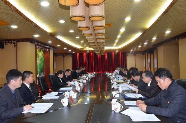 市人大常委会党组扩大会议