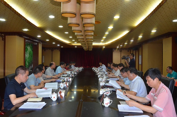市人大常委会召开党组（扩大）会议传达学习全省人大工作会议精神