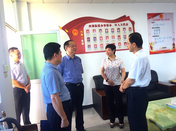曾小华到梅江区西郊街道开展“更好发挥人大代表作用”主题活动（一）