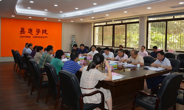 市人大常委会组织调研我市就业和再就业工作情况（一）