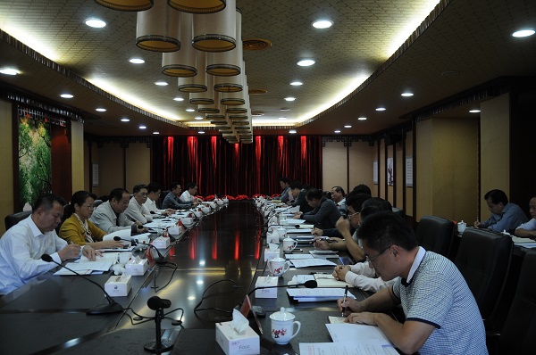 市人大常委会召开党组（扩大）会议