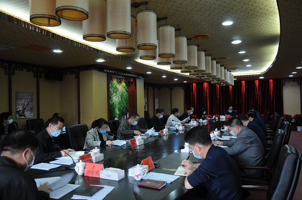 市七届人大常委会召开第49次主任会议