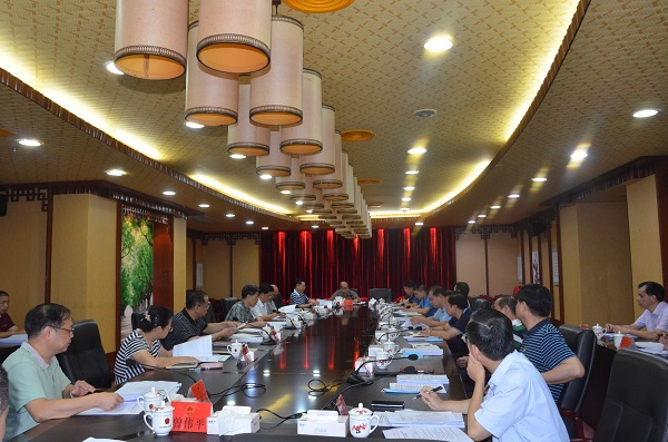 市七届人大常委会召开第58次主任会议