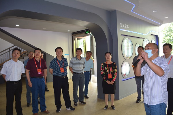 市人大常委会视察我市科技创新平台建设情况（三）