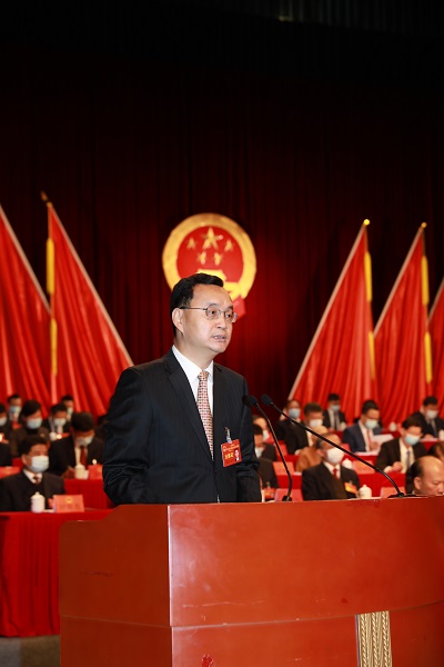 张爱军市长作政府工作报告