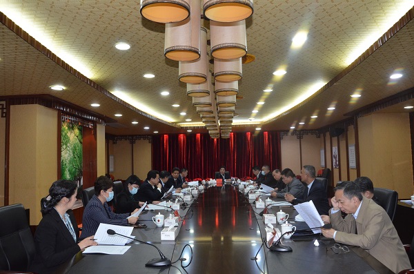 议案审查委员会第二次会议