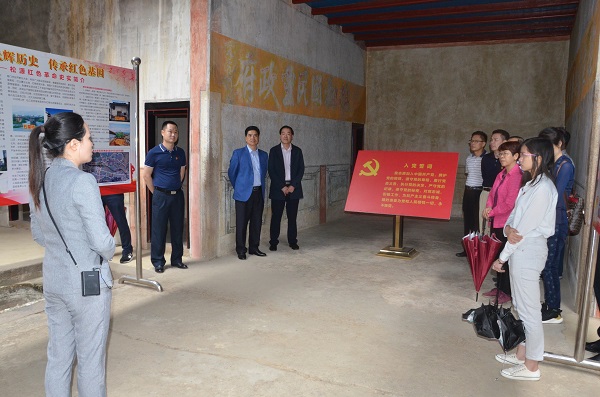 市人大常委会机关第二党支部到松源镇开展“学党史，开新局”主题党日活动（二）
