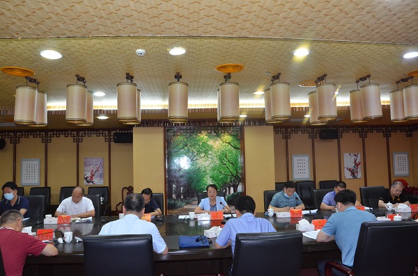 市人大常委会开展制止餐饮浪费决定执行情况检查（一）