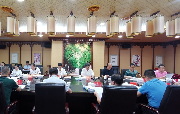 市七届人大常委会召开第76次主任会议