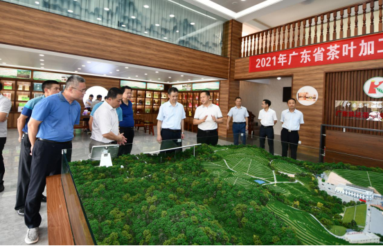 市人大常委会调研我市现代农业产业园建设工作