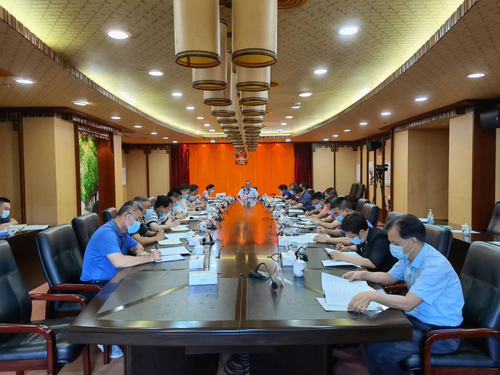 市人大常委会召开党组会议，认真学习贯彻习近平总书记重要讲话精神