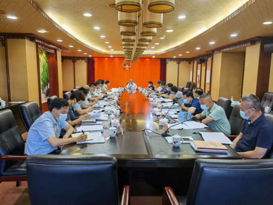 市八届人大常委会召开第11次主任会议