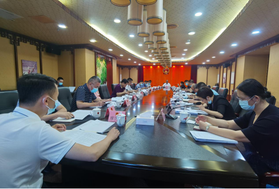 市八届人大常委会召开第14次主任会议