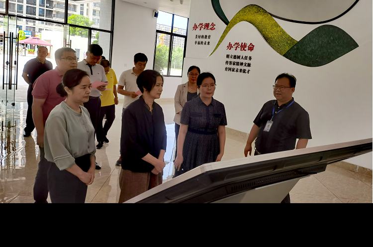肇庆市人大常委会考察组来梅