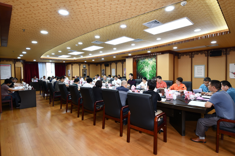 提升代表工作质效 助力经济社会发展