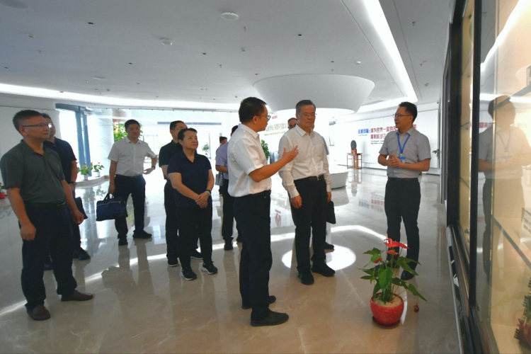 攻破难点 疏通堵点 打造亮点 推动梅州高质量发展取得新成效